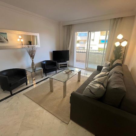Heart Of Puerto Banus Newly Renavated Free Parking , Wifi ,Pool,Gym,Padel Court Apartamento Marbella Exterior foto
